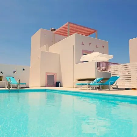 فيلة Xenos 6 With A Private Pool Near The Sea Tigaki