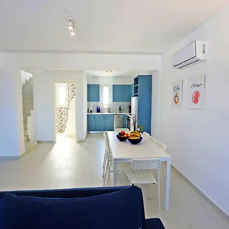 Xenos 6 With A Private Pool Near The Sea فيلة *