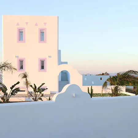 Xenos 6 With A Private Pool Near The Sea